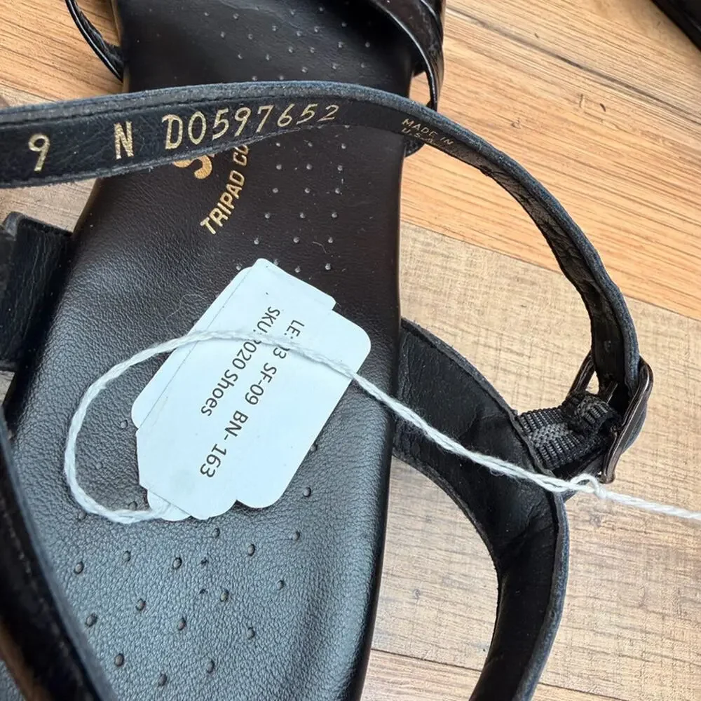 SAS Women Size 9N black leather Wedge Comfort Sandals shoes